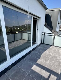 VERKAUFT ++++ Schönes Penthouse - Naila