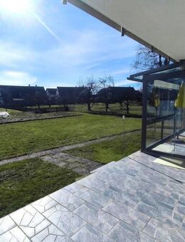 Gepflegtes Zweifamilienhaus mit großem Garten! - Rottweil