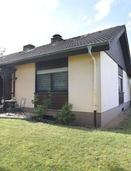 Geräumiges Einfamilienhaus mit großem Grundstück in Störmede - provisionsfrei (!) - zu verkaufen - Geseke