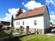 Geräumiges Einfamilienhaus mit Hobbywerkstatt inklusive Hebebühne und idyllischem Gartengrundstück - Zörbig Cösitz
