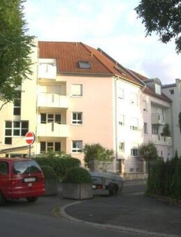 Schöne 3,5 Zi--Wohnung in bester Wohnlage mit TG-Stellplatz - Kitzingen