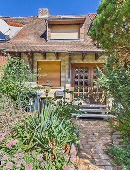 Reihenmittelhaus mit Garten und Potenzial - Großrosseln