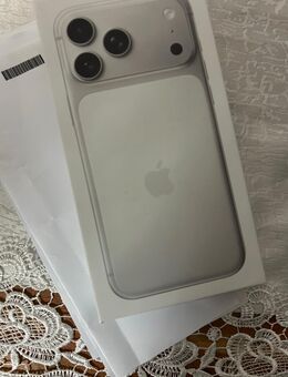 iPhone 17 Pro Max 2 TR Versiegelt & RECHNUNG - Bremen Zentrum