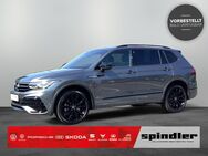 VW Tiguan, 2.0 l TDI Allspace R-Line TION u ngsgetriebe, Jahr 2022 - Würzburg