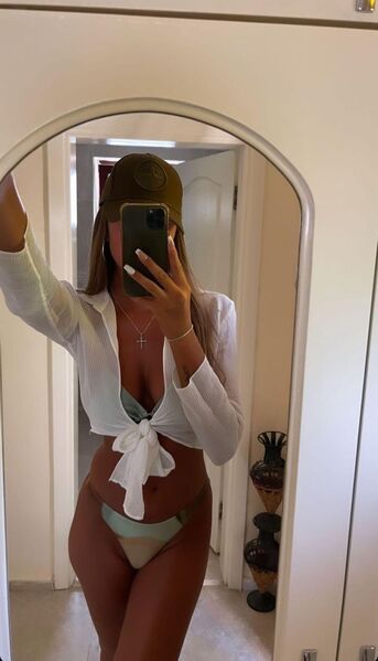 NEU 🍓 Lara 20J. * Top Body und Super Angebote 🍒💦 hübsch und sehr lieb🍓* Besuchbar und Hausbesuche 🍓❤️