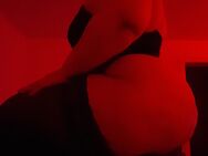 EXOTISCHE BBW SUCHT SEXY SLUT - Würzburg