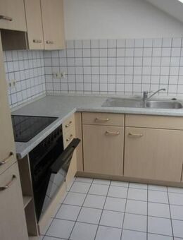 3 Zimmer DG Wohnung in Ergolding - Ergolding