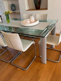 Ital. Design Glastisch 1m x 1,60/2,60m ausziehbar - Jülich