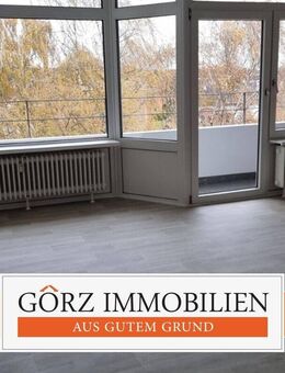 Barmstedt - Begehrte Lage mit Weitblick! Einzimmerwohnung mit Balkon und ohne Einbauküche im 5. OG - Barmstedt