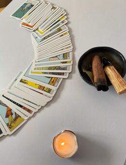 Tarot Kartenlegung, Beratung - Bad Homburg (Höhe)