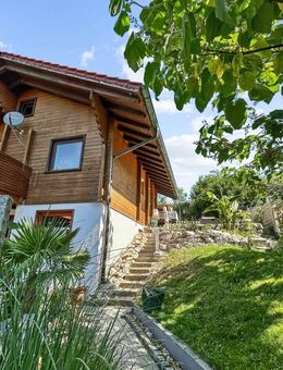 Charmantes Einfamilienhaus in beliebter Lage im Ruschweiler Feriendorf - Illmensee