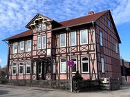 Historisches Zweifamilienhaus mit viel Potenzial am Rande Wolfsburgs für Selbstnutzer und Kapitalanleger - Wolfsburg