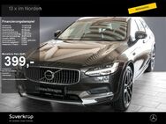 Volvo V90 Cross Country, Plus AWD SPUR, Jahr 2022 - Rendsburg