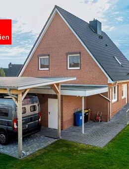 Sehr gepflegtes und modernisiertes EFH mit Vollkeller, Garage, Carport und traumhaftem Grundstück! - Seeth-Ekholt