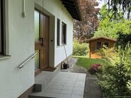 Bungalow für 2-4, ebenerdig, sehr gepflegt, ruhig am Waldrand gelegen, Wfl. 127m², 762m² Grund. - Hemhofen