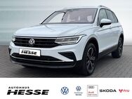 VW Tiguan, 2.0 TDI Active, Jahr 2021 - Sottrum