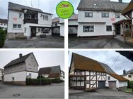 Handwerker Projekt - 2 Häuser in Herborn-Seelbach + Nebengebäude mit 2 Garagen - Herborn (Hessen)