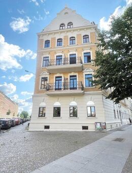 Die ist es! * Lift * Parkett * Fußbodenhzg. * Balkon * Wanne & Dusche * LED-Licht * Ablöse EBK mgl. - Leipzig