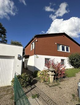 Oase der Ruhe - Bungalow in Feldrandlage mit Garten - exklusive Einliegerwohnung - Karben