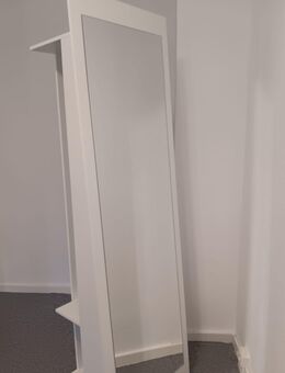 Garderobenschrank edel mit Spiegel und Rollen, mit Stauraum, 2 m hoch, kompakt - Fehrbellin