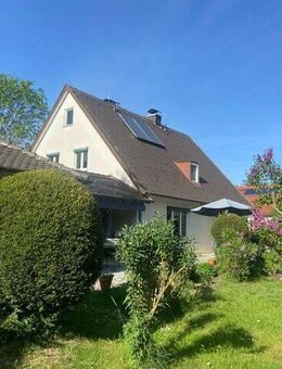 Ammersee Westufer, Haus mit großem Grundstück in ruhiger Lage (Sackgasse) in Seenähe - Schondorf (Ammersee)