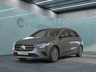 Mercedes B 180, PROGRESSIVE MBUX HIGH-END SPIEGEL, Jahr 2022 - München