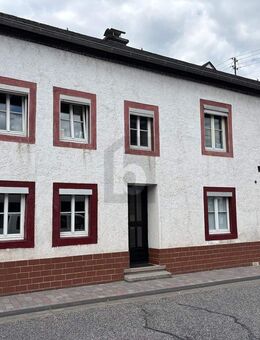 FAMILIENDOMIZIL, RENOVERIT, DOPPELGARAGE - Dreis