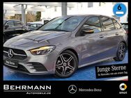 Mercedes B 200, AMG Line Ambiente AssistPaket, Jahr 2024 - Norderstedt