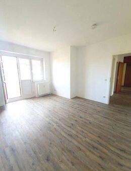 Kleine Familienwohnung in der Beimssiedung - ab sofort verfügbar - Magdeburg