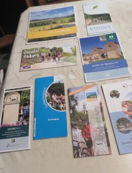 Baden-Württemberg, Rad- und Wanderkarten zu verschenken - Stuttgart