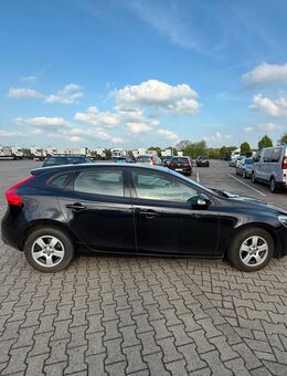 Volvo V40 D2 - Melle