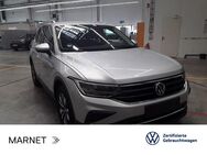 VW Tiguan, 1.5 TSI MOVE °, Jahr 2023 - Bad Nauheim