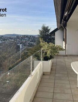 4-Zimmer-Wohnung, geräumig, mit spektakulärem Ausblick - Stuttgart