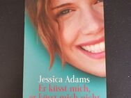 Buch / Roman Er küsst mich, er küsst mich nicht, Jessica Adams - Essen