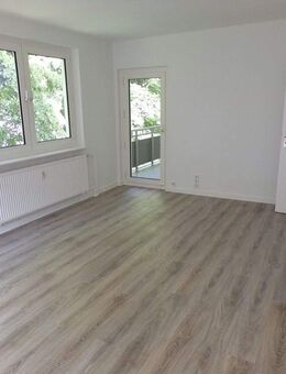 Helle, gemütliche 2 Zimmer Wohnung mit Balkon - Hagen (Stadt der FernUniversität)