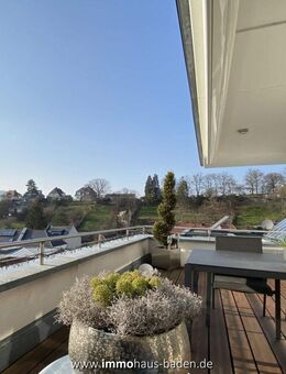 Penthouse mit tollem Panoramablick in ruhiger Stadtlage - moderne Ausstattung inkl. Klima - Baden-Baden
