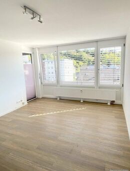 Sanierte, zentral gelegene 2-Zimmer-Wohnung in Kadelburg - Küssaberg