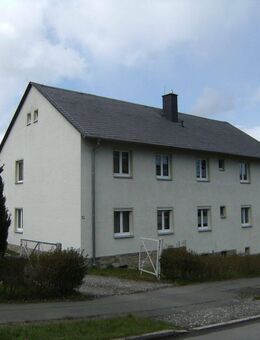 Sanierte 2 Zimmer Wohnung in Randlage von Schleiz - Schleiz