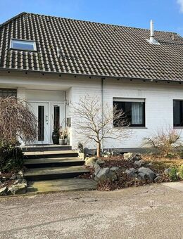 Großzügige Eigentumswohnung im Erdgeschoss mit Garten und Garage im Herzen von Wesel-Flüren - Wesel