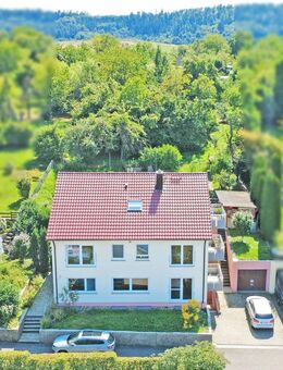 Exklusive Gelegenheit: Dreifamilienhaus in bevorzugter Höhenlage mit Weitblick - Winnenden
