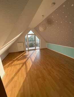 RENOVIERTE 4-Zimmer Dachgeschosswohnung zu vermieten - Werl