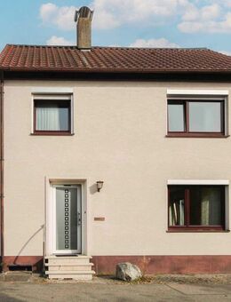 ?? Charmantes Einfamilienhaus mit Ausbaupotenzial in attraktiver Lage von Bad Buchau - Bad Buchau