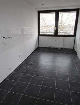 Etwas besonderes: frisch sanierte 2-Zimmer-Wohnung - Mainz