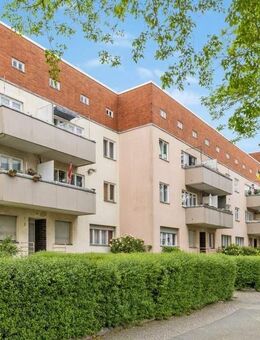 Kapitalanlage! Helle vermietete Eigentumswohnung mit Balkon - Berlin