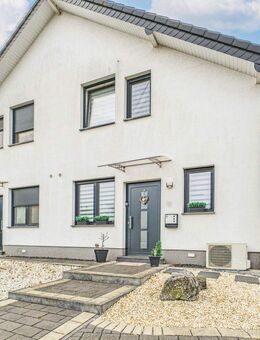 Moderne Doppelhaushälfte mit Terrasse in ruhiger Lage in Heinsberg - Waldenrath! - Heinsberg