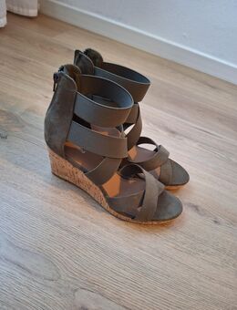 Sandalen mit Keilabsatz - Mönchengladbach