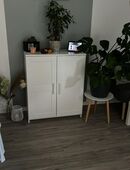 Schrank sehr gut erhalten in 30982