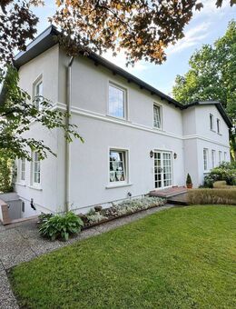 Sehr gepflegtes Mehrfamilienhaus mit vier Wohnungen in ruhiger Lage - Elmshorn