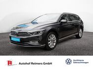 VW Passat Variant, 2.0 TDI, Jahr 2023 - Hamburg