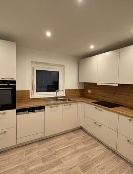 ERSTBEZUG Premium-Sanierung | 3 Zi. EG | High-End SIEMENS EBK inkl. | Top-Lage GUN - Gunzenhausen